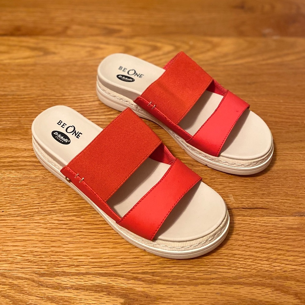 Dr. Scholl’s Fiery Red Blink Sandals - Size 6M